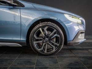 Volvo V40 Cross Country D3 Inscription - Image 21