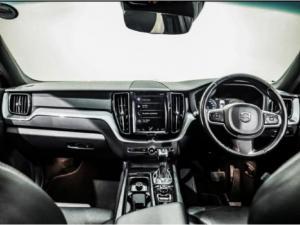 Volvo XC60 D4 AWD Momentum - Image 10