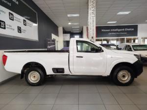 Nissan Navara 2.5DDTi single cab XE - Image 2