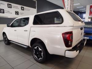 Nissan Navara 2.5DDTi double cab LE Plus 4x4 - Image 9