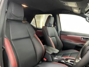 Toyota Fortuner 2.8GD-6 - Image 9
