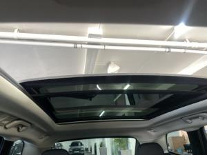 Volvo XC60 B5 AWD Essential - Image 10
