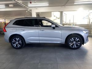 Volvo XC60 B5 AWD Essential - Image 12