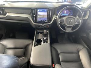 Volvo XC60 B5 AWD Essential - Image 18