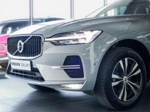 Volvo XC60 B5 AWD Essential - Image 14