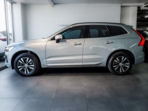 Volvo XC60 B5 AWD Essential - Image 15