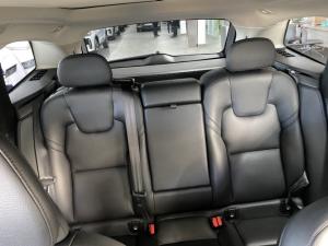 Volvo XC60 B5 AWD Essential - Image 7