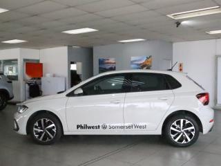 Volkswagen Polo hatch 1.0TSI Life auto