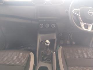 Nissan Magnite 1.0 Move panel van
