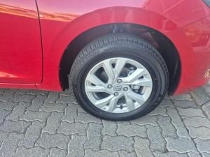 Suzuki Swift 1.2 GL+ auto - Image 8