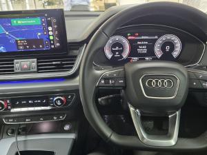 Audi Q5 40TDI quattro Advanced - Image 2