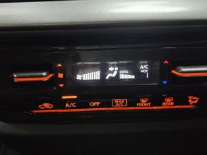 Suzuki Swift 1.2 GL+ manual - Image 11