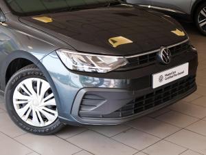 Volkswagen Polo sedan 1.6 manual - Image 2