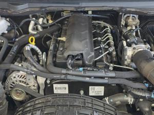 Ford Everest 3.2TDCi 4WD XLT - Image 12