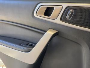 Ford Everest 3.2TDCi 4WD XLT - Image 20