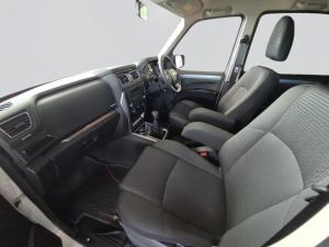 Mahindra PIK UP 2.2 Mhawk S6 Karoo automaticD/C - Image 3