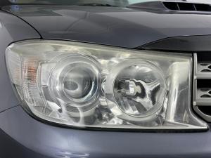 Toyota Fortuner 3.0D-4D Raised Body automatic - Image 4