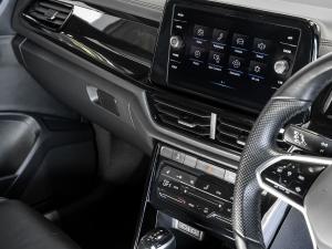 Volkswagen T-Roc 2.0TSI 4Motion R-Line - Image 12
