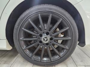 Mercedes-Benz A-Class A200 Style auto - Image 4