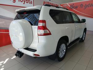 Toyota Land Cruiser Prado 4.0 VX - Image 2