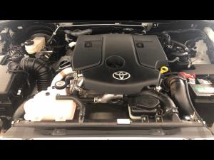 Toyota Hilux 2.4GD-6 single cab 4x4 Raider manual - Image 14