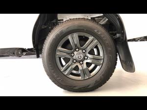 Toyota Hilux 2.4GD-6 single cab 4x4 Raider manual - Image 19