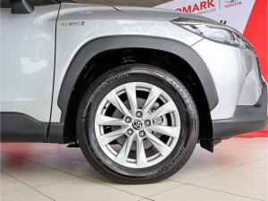 Toyota Corolla Cross 1.8 Hybrid XS - Image 14