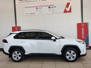 Toyota RAV4 2.0 GX auto - Image 4