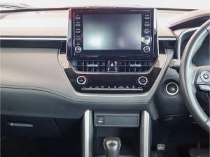 Toyota Corolla Cross 1.8 XR - Image 10