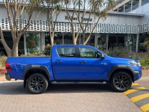 Toyota Hilux 2.8GD-6 48V double cab 4x4 Legend - Image 3