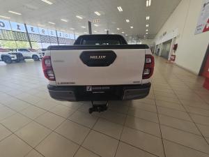 Toyota Hilux 2.8GD-6 48V double cab 4x4 Legend RS - Image 5
