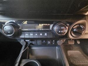 Toyota Hilux 2.8GD-6 48V double cab 4x4 Legend RS - Image 17