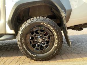 Toyota Hilux 2.8GD-6 double cab 4x4 GR-Sport - Image 10
