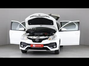 Toyota Etios hatch 1.5 Sprint - Image 25