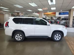Toyota Land Cruiser Prado 2.8GD TX - Image 3