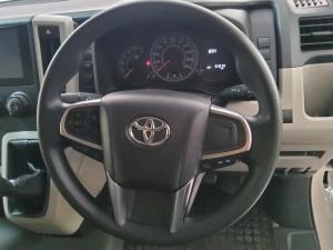 Toyota Quantum 2.8 LWB panel van - Image 8