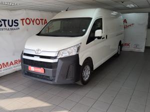 Toyota Quantum 2.8 LWB panel van - Image 11