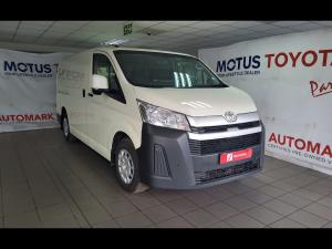 Toyota Quantum 2.8 LWB panel van - Image 1
