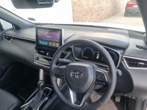 Toyota Corolla Cross 1.8 HEV XR - Image 8
