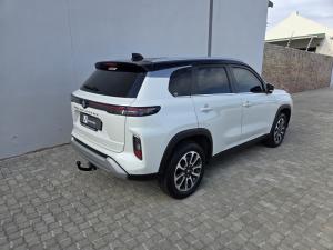 Suzuki Grand Vitara 1.5 GLX manual - Image 2