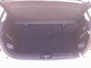 Toyota Starlet 1.5 XS auto - Image 35