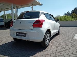 Suzuki Swift 1.2 GL auto - Image 2