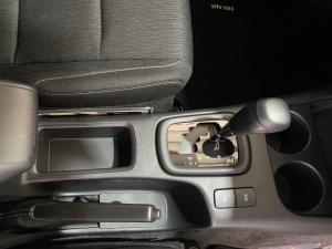 Toyota Hilux 2.4 GD-6 Raider 4X4 automaticD/C - Image 10