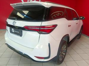 Toyota Fortuner 2.4GD-6 Raised Body automatic - Image 2