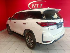Toyota Fortuner 2.4GD-6 Raised Body automatic - Image 9