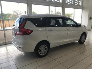 Toyota Rumion 1.5 SX - Image 2