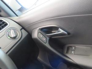 Volkswagen Polo Vivo 1.6 Life TIP - Image 16