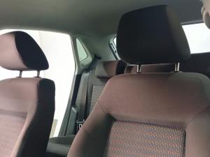 Volkswagen Polo Vivo 1.4 Trendline - Image 17