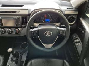 Toyota RAV4 2.2D-4D GX - Image 12