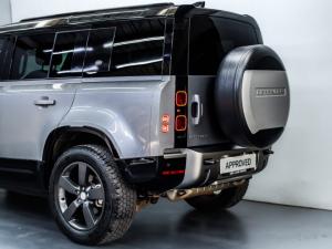 Land Rover Defender 110 D240 X-Dynamic HSE - Image 9